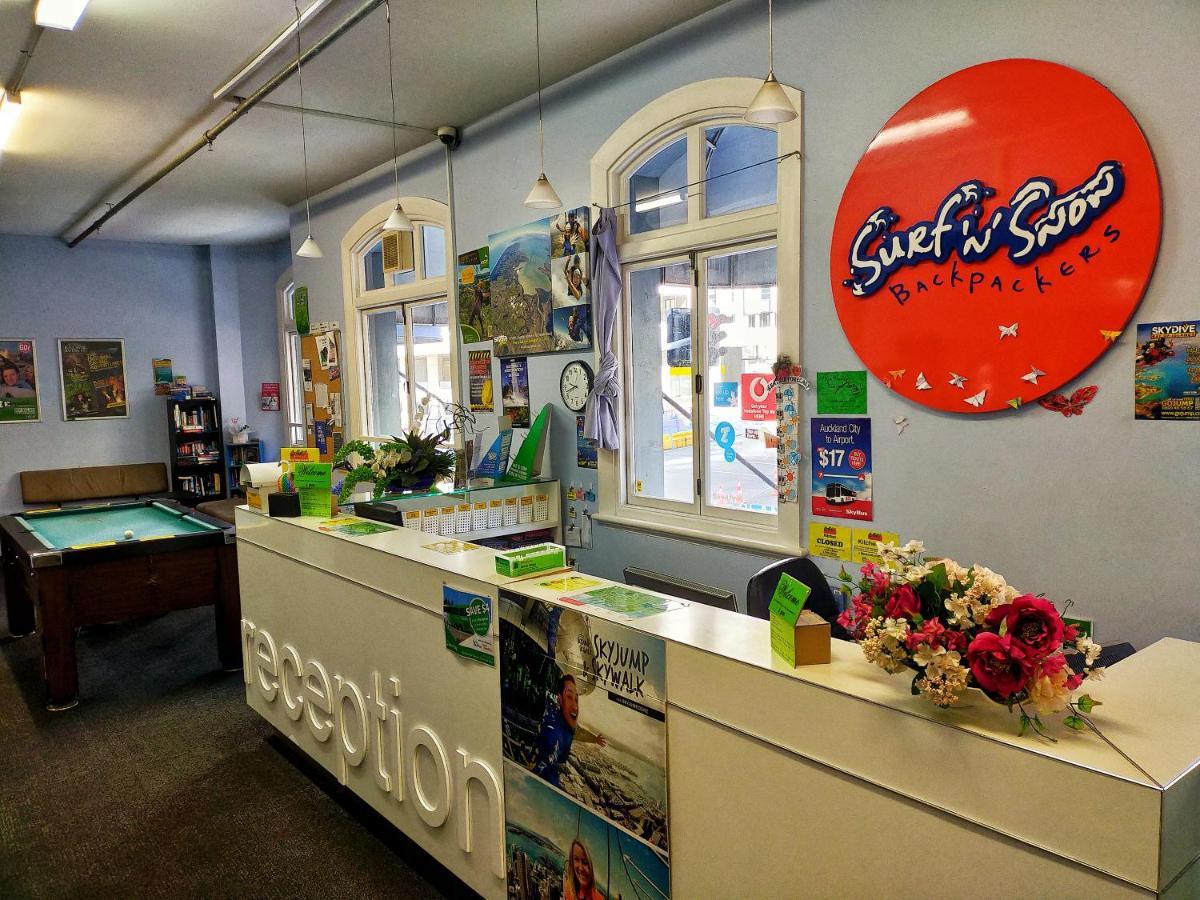Ostello Surf 'N' Snow Backpackers Auckland Esterno foto